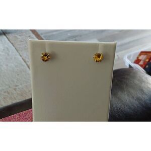 Pretty 1/2 Ct. Round Cut Lab Created Lemon Citrine Gemstone Stud Earrings